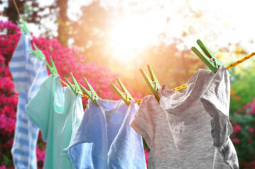 How to Conserve Water and Energy While Doing Laundry
